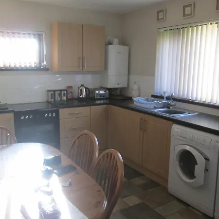 ゲストハウス Parkland 14 Is A Detached Premier 3 Bedroom Sleeping 6 バッド