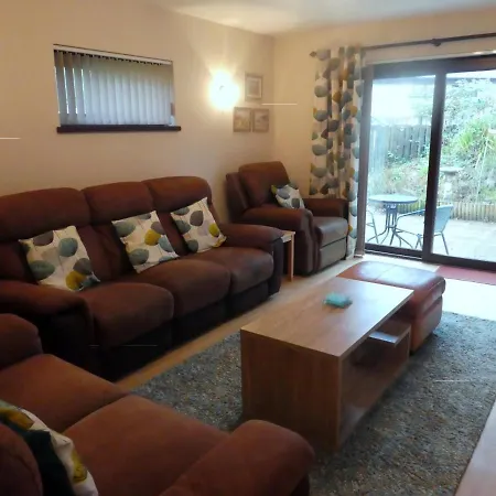 Parkland 14 Is A Detached Premier 3 Bedroom Sleeping 6 ゲストハウス