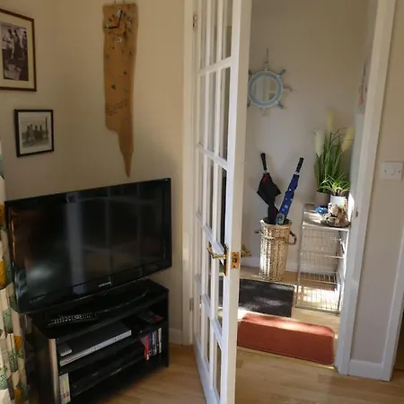 Parkland 14 Is A Detached Premier 3 Bedroom Sleeping 6 *
